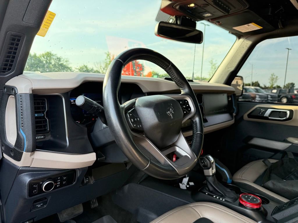 Used 2023 Ford Bronco Wildtrak AWD/4WD image 11