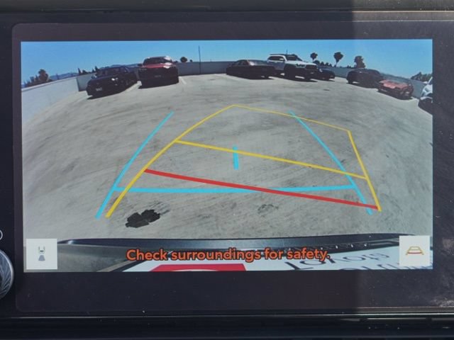 Used 2024 Toyota RAV4 LE AWD/4WD image 27