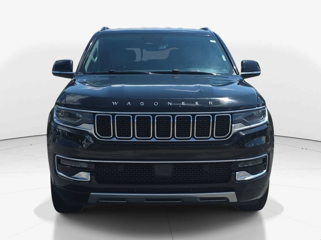 Used 2023 Jeep Wagoneer L Series III RWD image 6