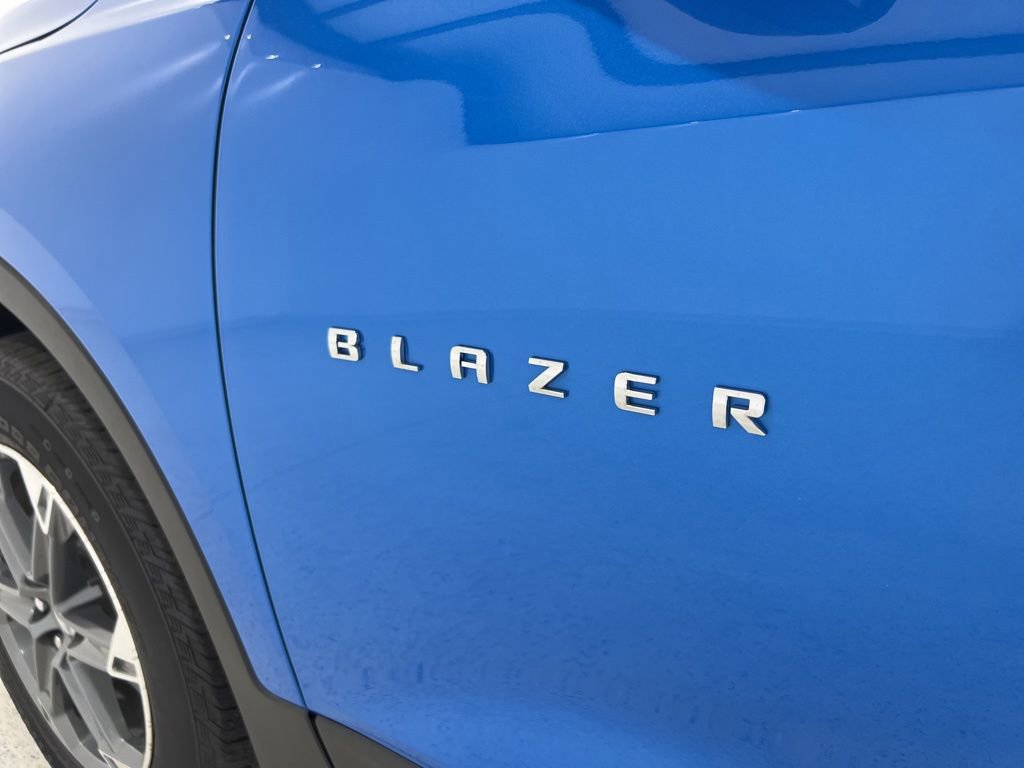 Used 2024 Chevrolet Blazer LT w/ LPO, Floor Liner Package FWD image 28