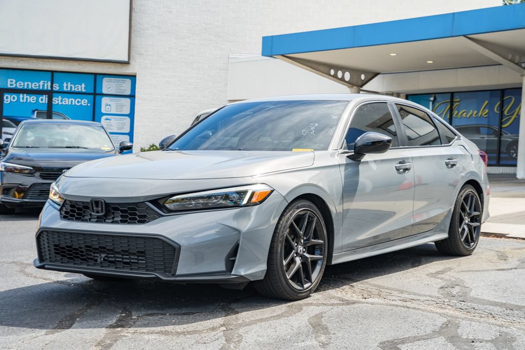 Used 2025 Honda Civic Sport image 3