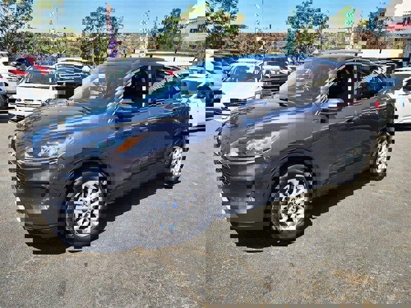 Used 2020 Ford Escape SE image 24