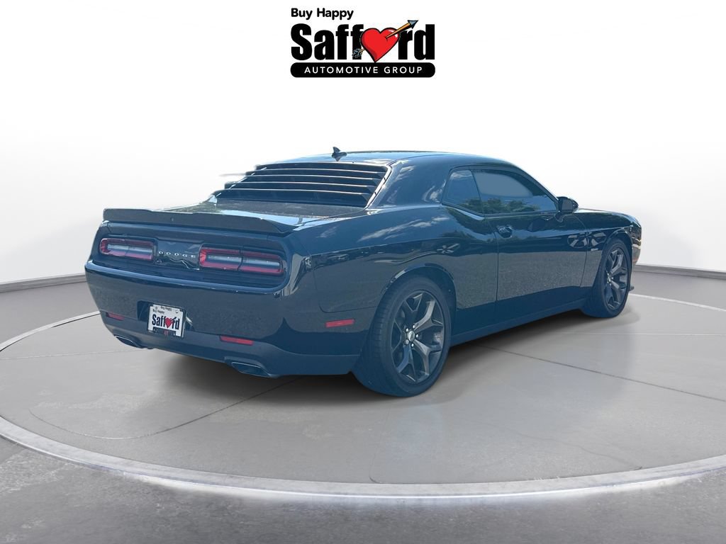 Used 2019 Dodge Challenger R/T w/ Cold Weather Group RWD image 8