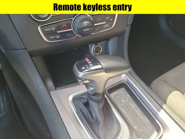 Used 2020 Dodge Charger R/T w/ Performance Handling Group RWD image 18