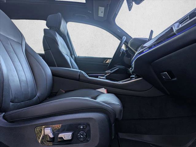 Used 2021 BMW X5 xDrive40i w/ Premium Package 2 image 21