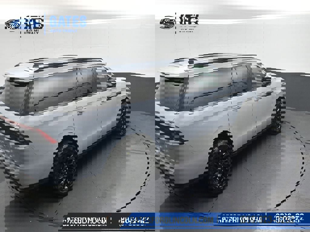 New 2025 Lincoln Navigator L Reserve w/ Jet Appearance Package image 43