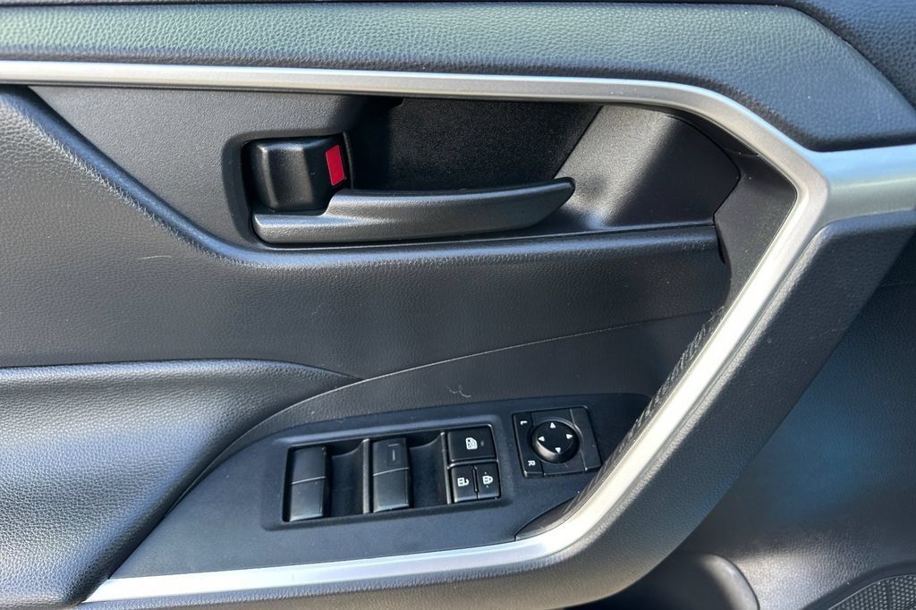 Certified 2019 Toyota RAV4 LE w/ All Weather Liner Package FWD image 10