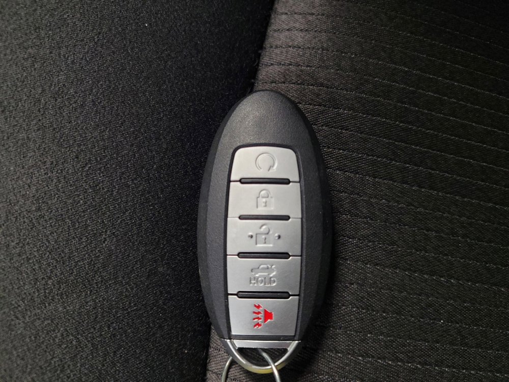 Used 2024 Nissan Altima 2.5 SV image 32