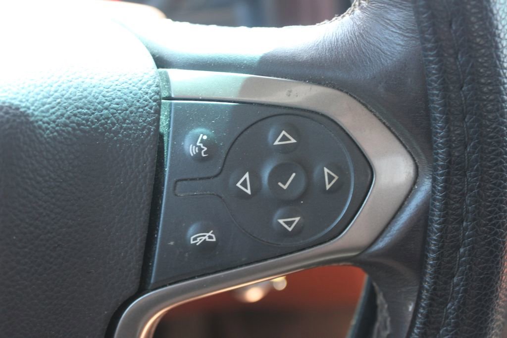 Used 2015 Chevrolet Silverado 2500 High Country w/ High Country Premium Package AWD/4WD image 21