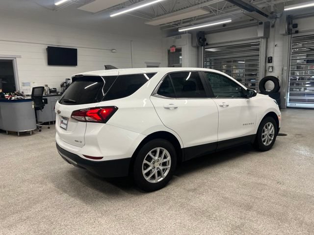 Used 2024 Chevrolet Equinox LT AWD/4WD image 5