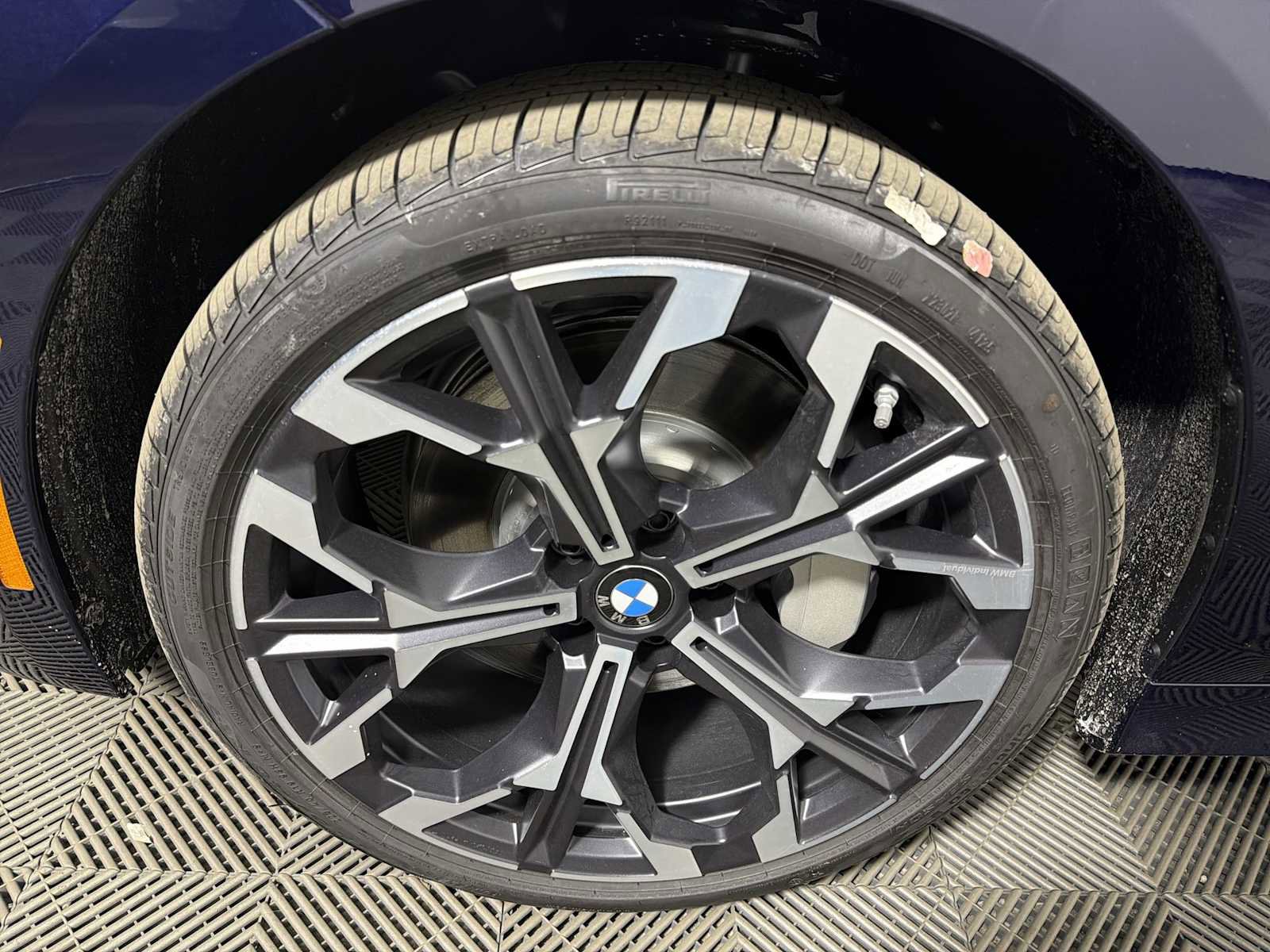 New 2026 BMW 330i xDrive Sedan w/ Convenience Package image 10