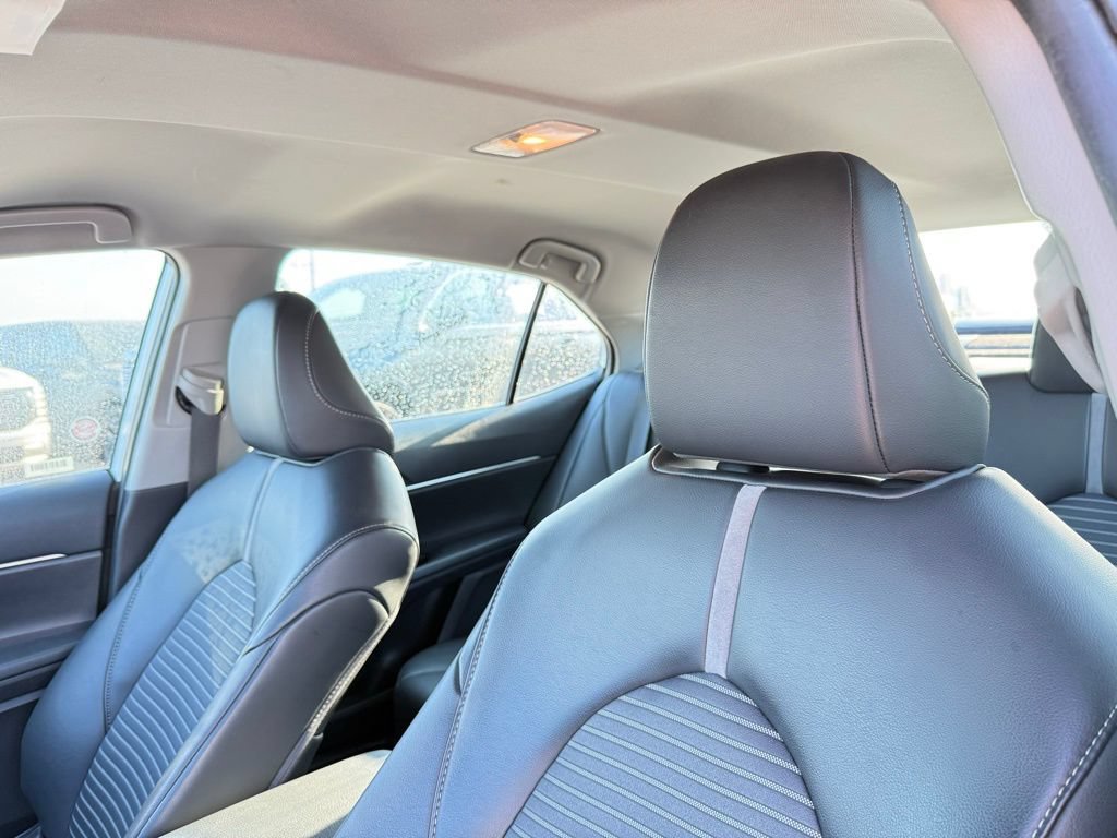 Used 2024 Toyota Camry SE FWD image 21
