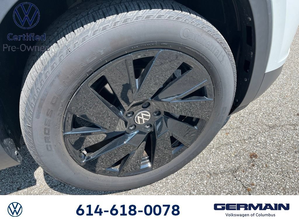 Used 2024 Volkswagen Atlas Cross Sport SE AWD/4WD image 13