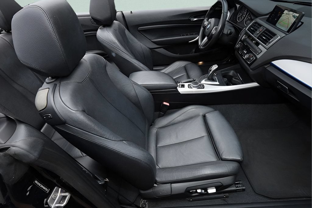Used 2017 BMW 230i Convertible RWD image 12