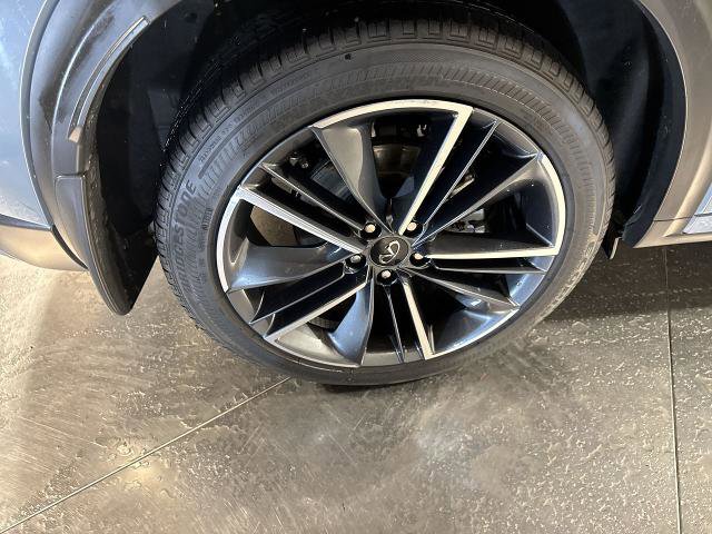Certified 2025 INFINITI QX55 Luxe w/ Cargo Package image 16