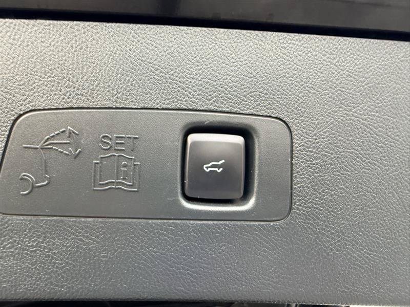 Used 2021 Lincoln Corsair Reserve AWD/4WD image 20