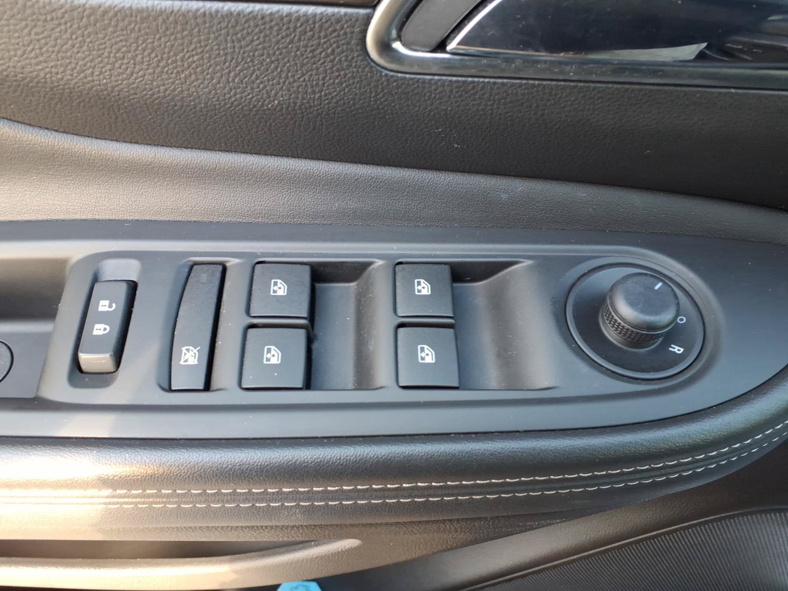 Certified 2015 Buick Encore AWD image 13