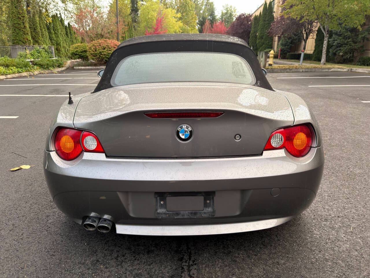 Used 2004 BMW Z4 2.5i image 6