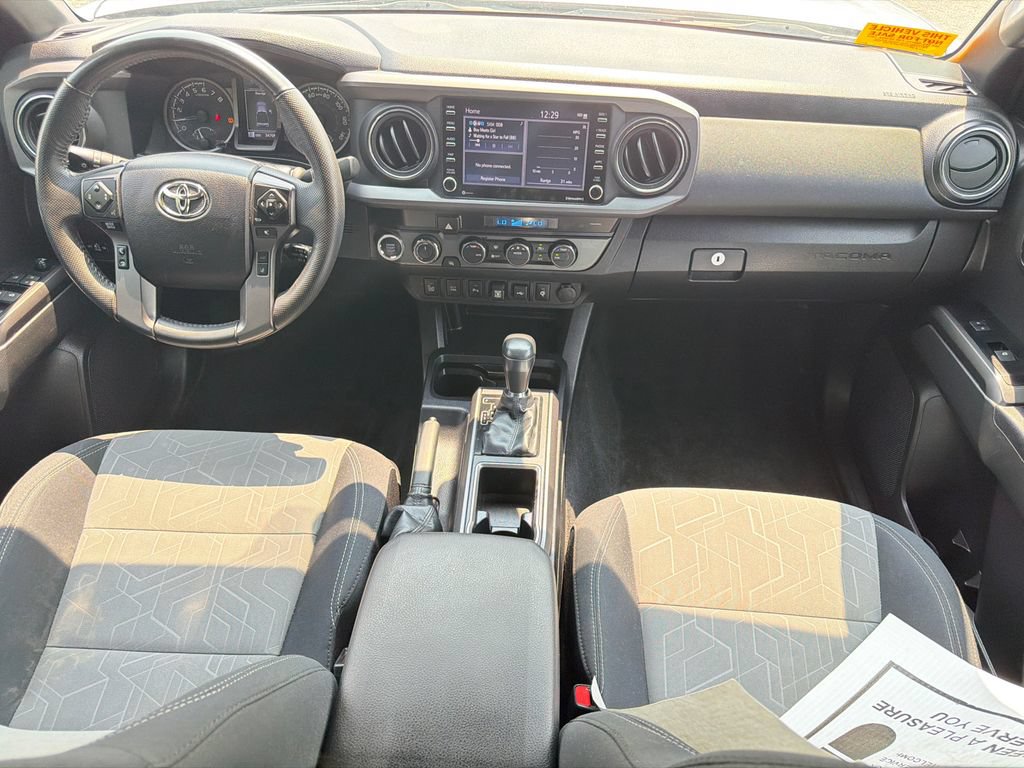 Used 2023 Toyota Tacoma TRD Off-Road w/ Technology Package AWD/4WD image 26