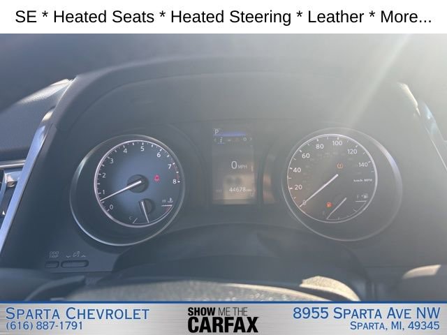Used 2024 Toyota Camry SE image 12