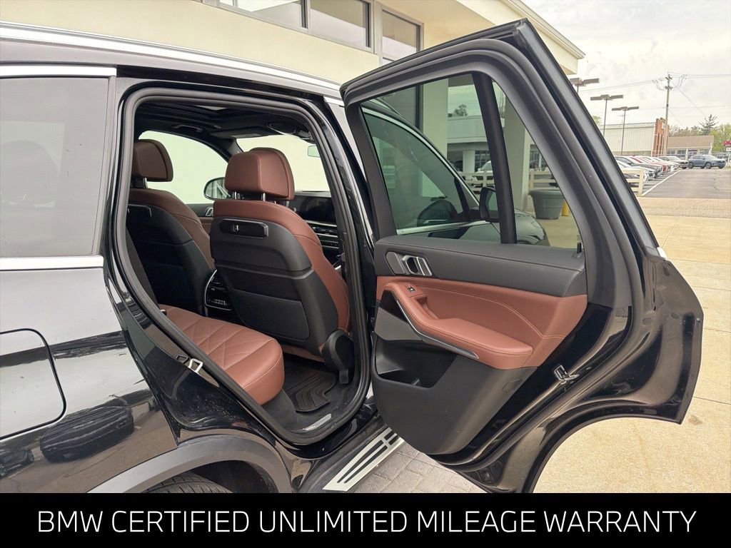 Certified 2025 BMW X5 xDrive40i AWD/4WD image 11
