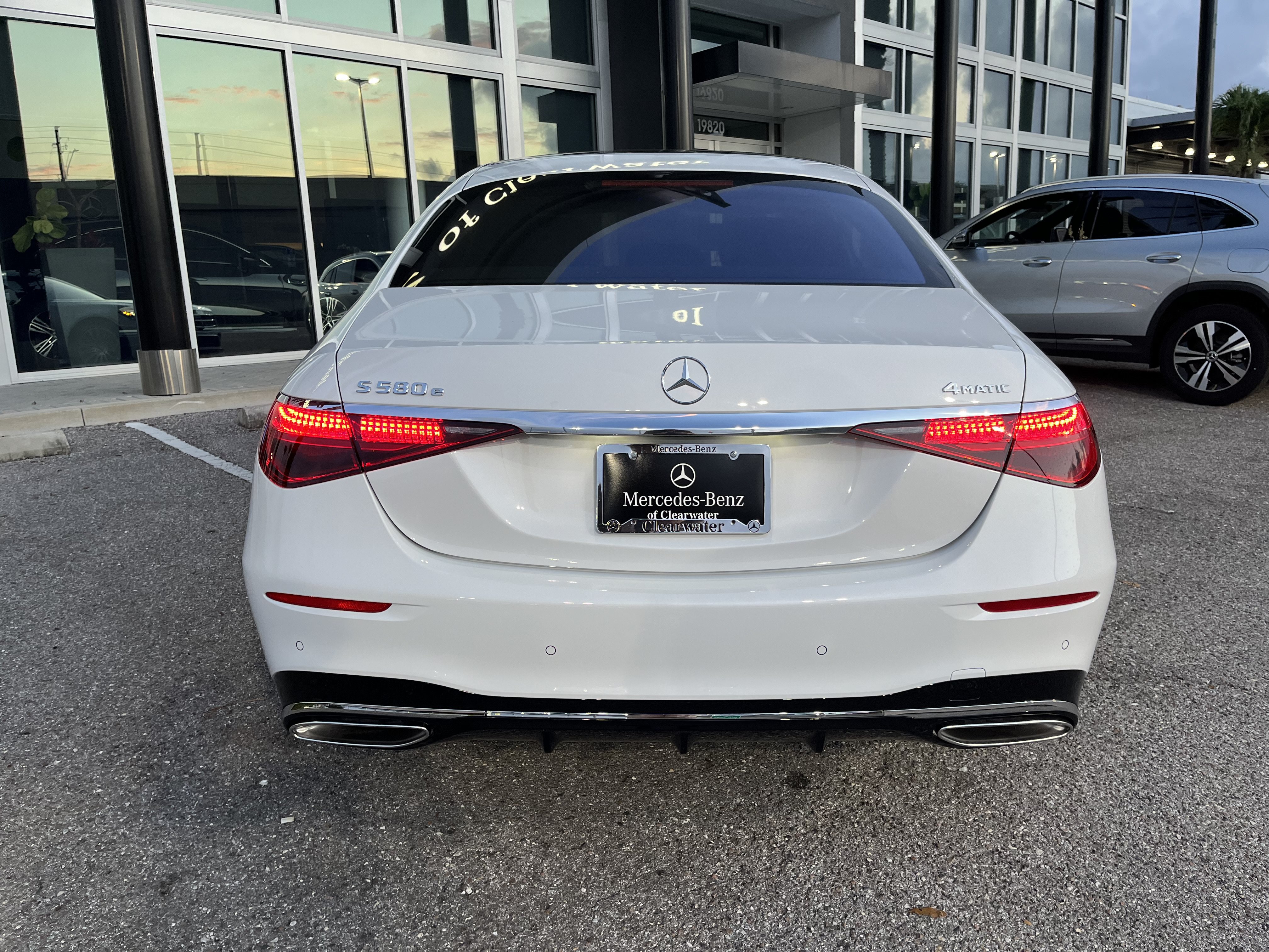 New 2026 Mercedes-Benz S 580e 4MATIC Sedan image 5