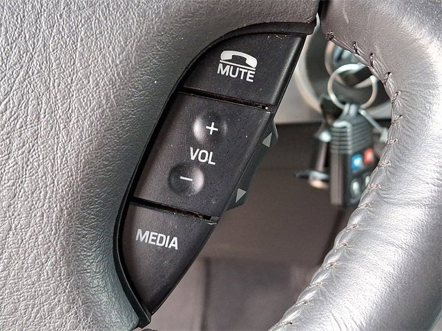 Used 2002 Ford Thunderbird image 21