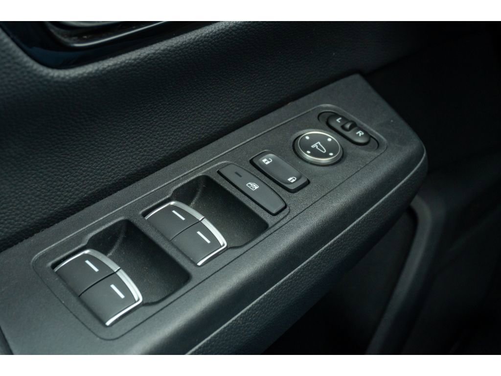 Used 2025 Honda CR-V EX-L image 28