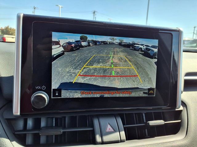 Used 2024 Toyota RAV4 LE image 15