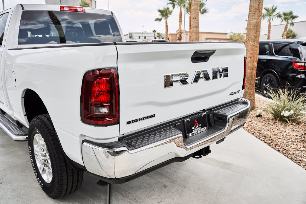 Used 2025 RAM 2500 Big Horn AWD/4WD image 8