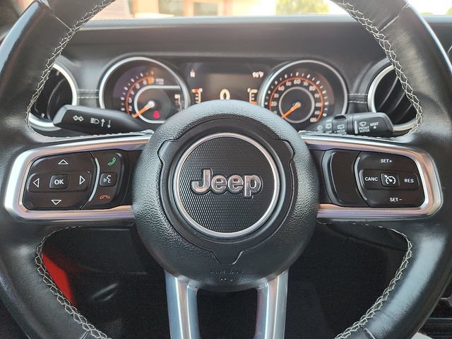 Used 2018 Jeep Wrangler Unlimited Sahara w/ Quick Order Package 24M Moab AWD/4WD image 24