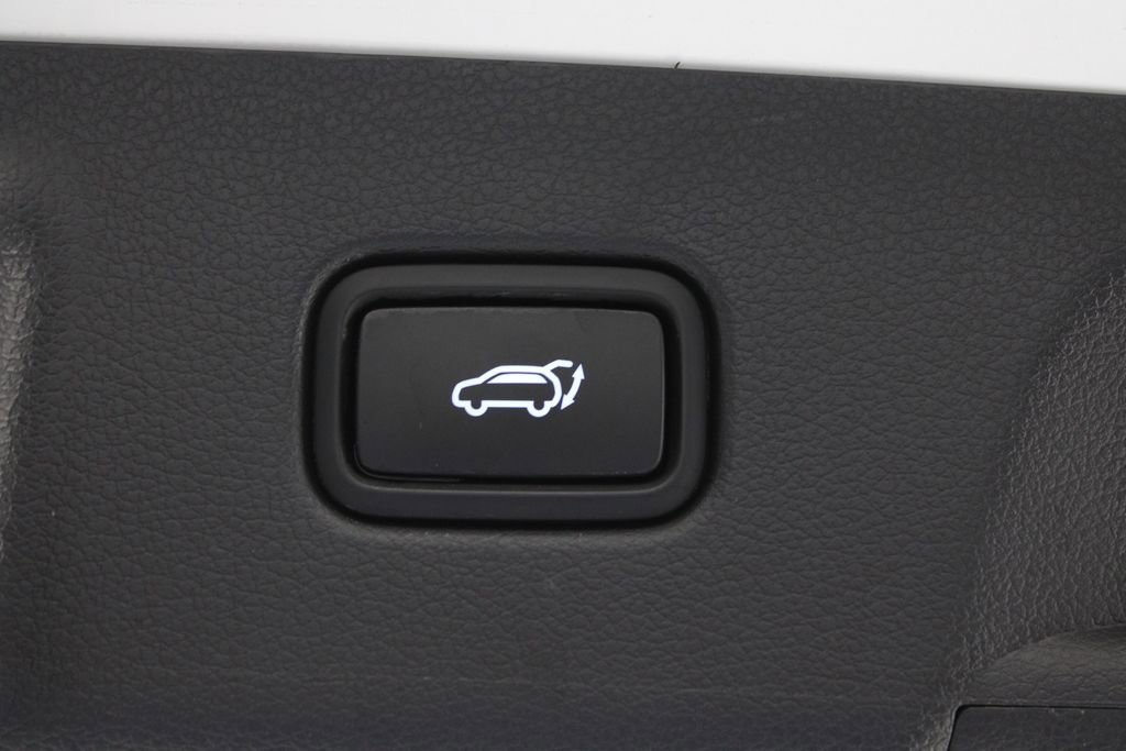 Used 2022 Hyundai Palisade Calligraphy image 18