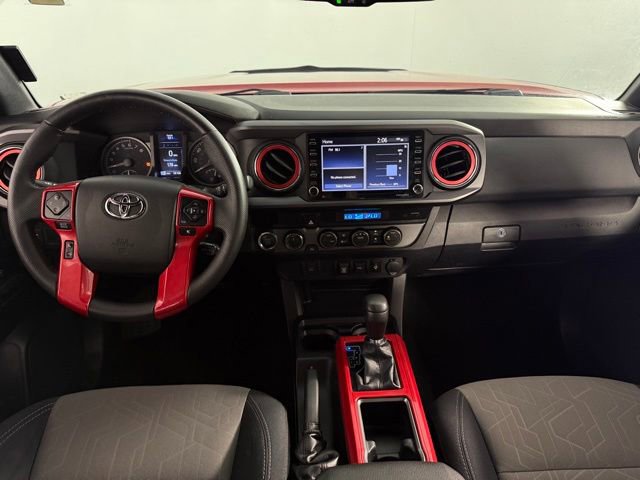 Used 2021 Toyota Tacoma TRD Off-Road AWD/4WD image 20
