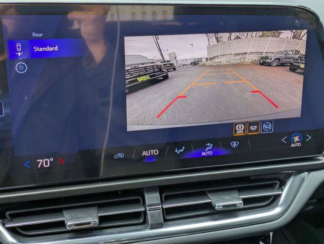 New 2026 Chevrolet Equinox EV LT FWD image 20