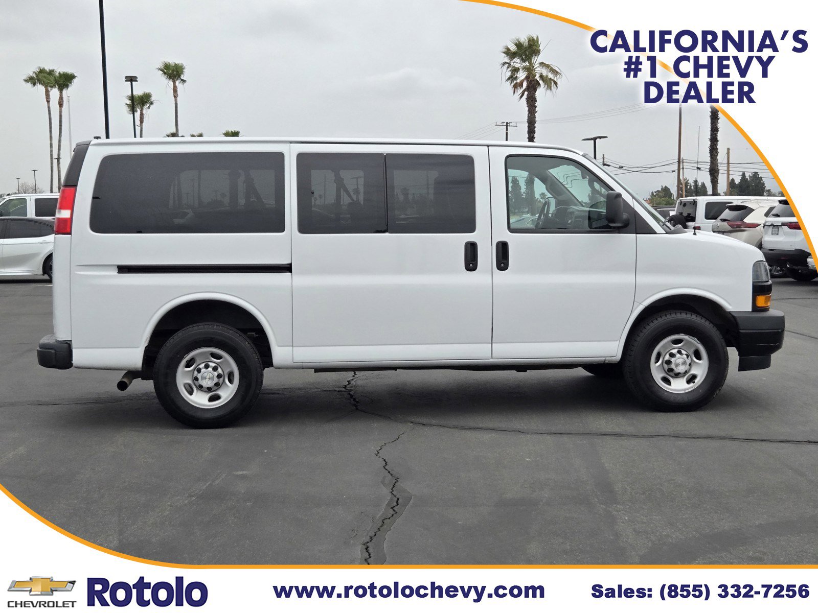 Used 2023 Chevrolet Express 3500 LS image 8