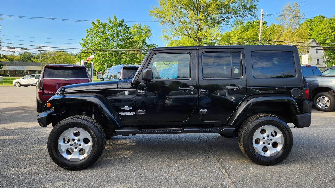 Used 2014 Jeep Wrangler Unlimited Sport AWD/4WD image 10