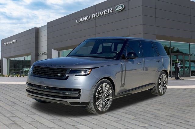 Used 2024 Land Rover Range Rover Long Wheelbase SE