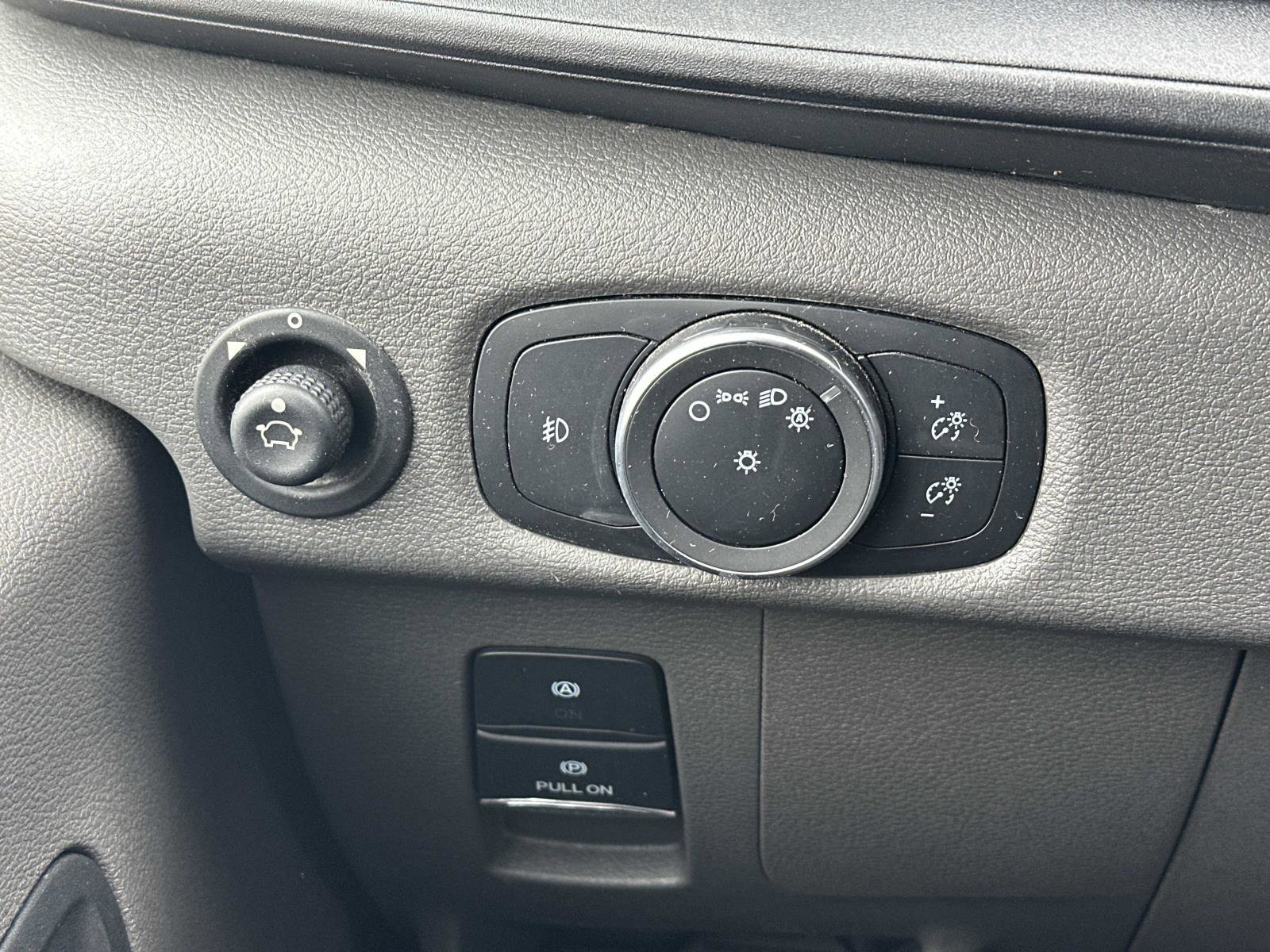 Used 2024 Ford Transit 250 Low Roof w/ Exterior Upgrade Package image 21