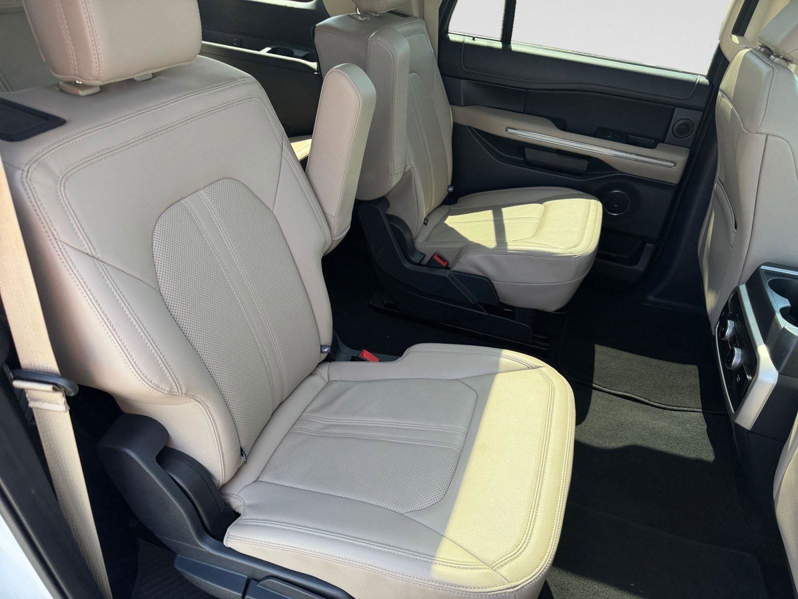 Used 2024 Ford Expedition Max Limited AWD/4WD image 47