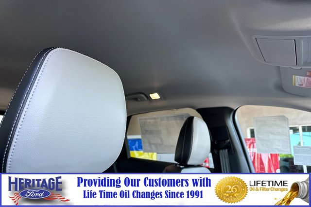 New 2025 Ford Escape SE w/ PHEV Premium Package image 14