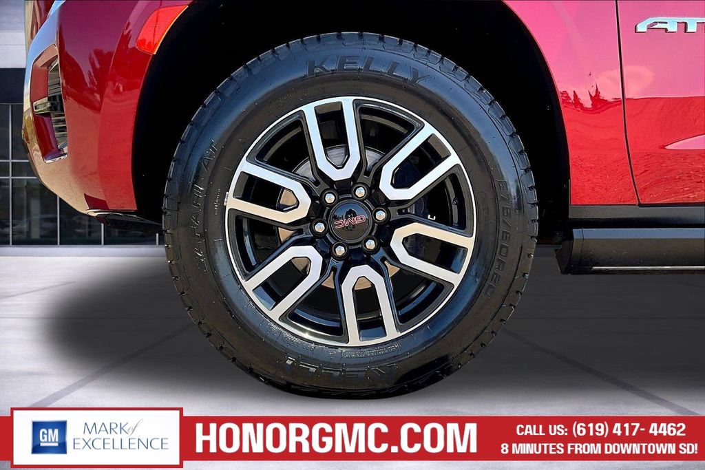 Used 2024 GMC Yukon AT4 w/ AT4 Premium Plus Package AWD/4WD image 34