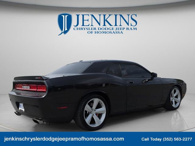 Used 2009 Dodge Challenger SRT8 w/ SRT Option Group II RWD image 4