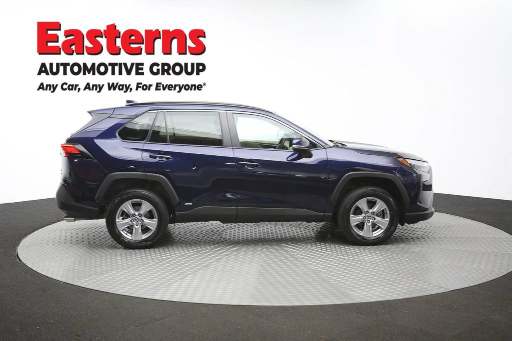 Used 2022 Toyota RAV4 XLE AWD/4WD image 49