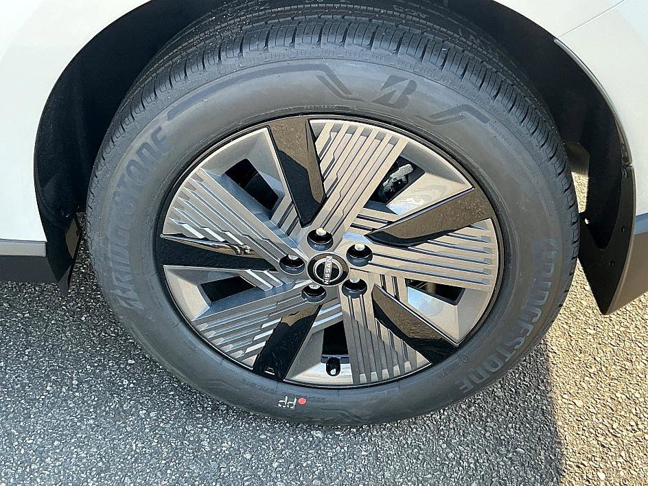 New 2026 Nissan Murano SL image 8