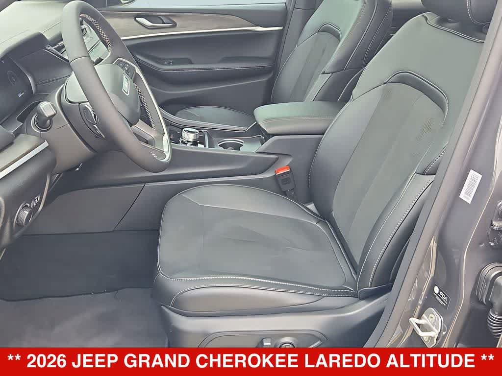 New 2026 Jeep Grand Cherokee Altitude AWD/4WD image 18