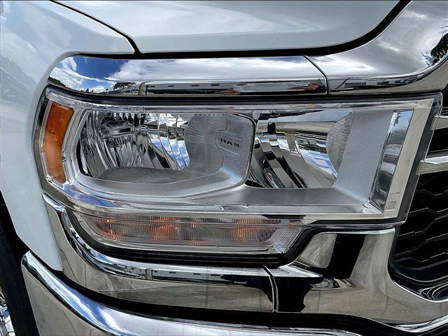 Used 2024 RAM 2500 Tradesman w/ Chrome Appearance Group AWD/4WD image 24