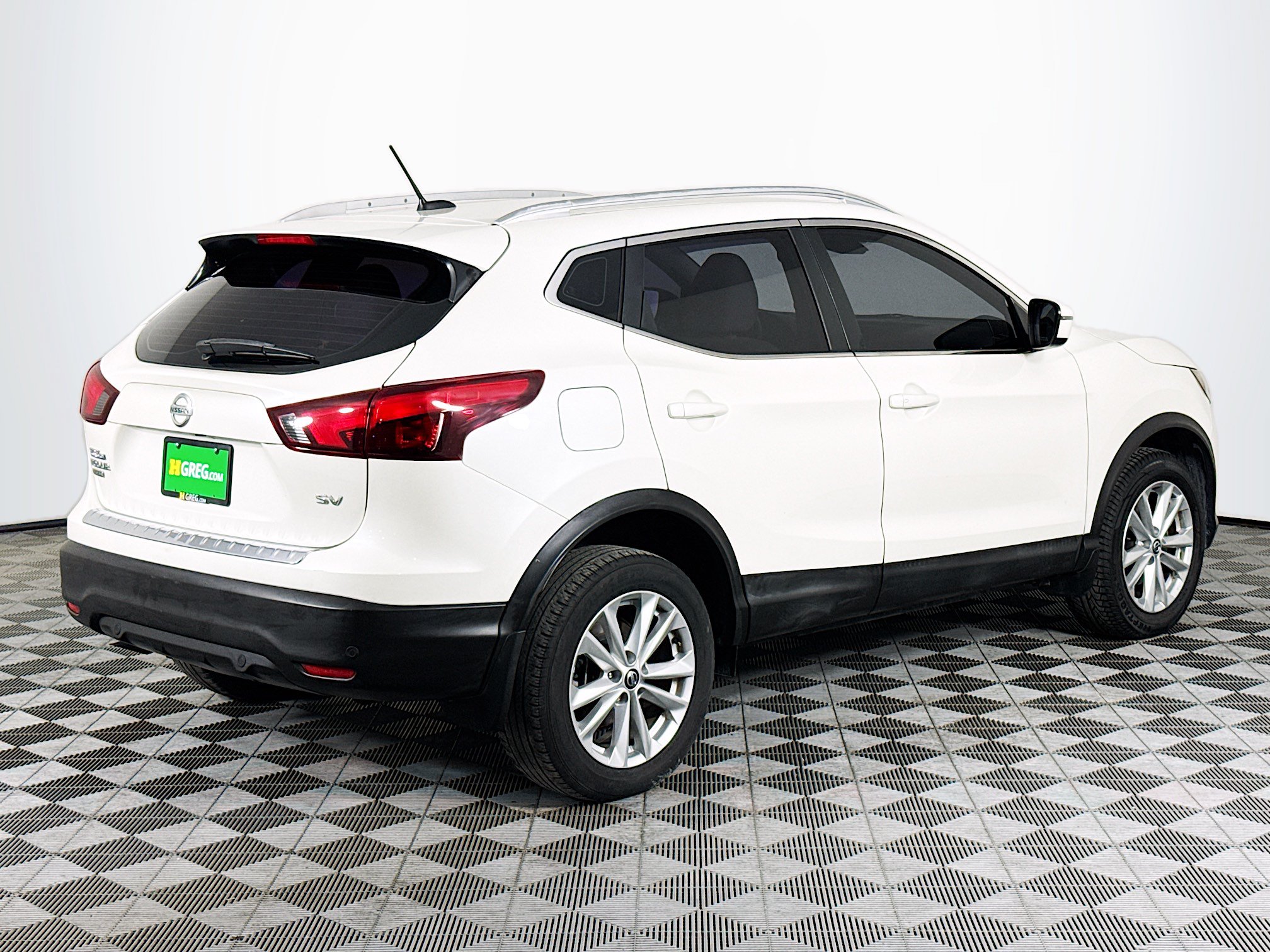 Used 2019 Nissan Rogue Sport SV FWD image 8