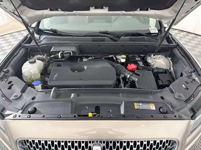 Used 2021 Lincoln Nautilus Reserve FWD image 31