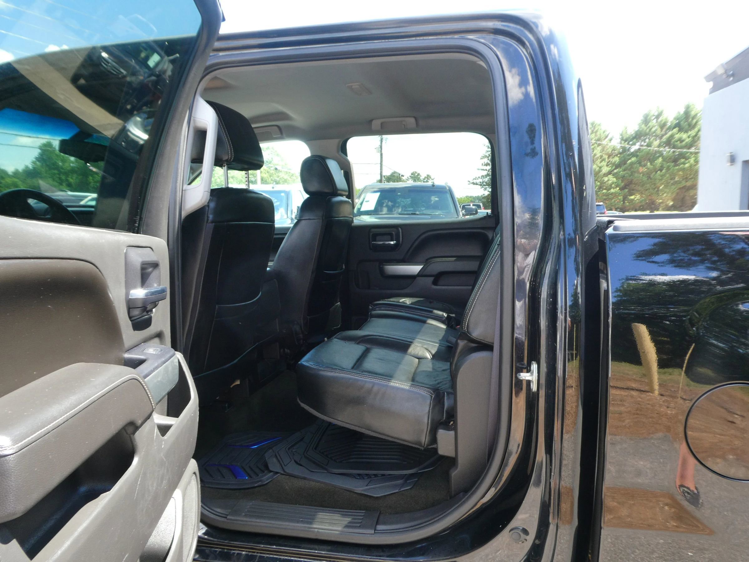 Used 2016 Chevrolet Silverado 1500 LT AWD/4WD image 25