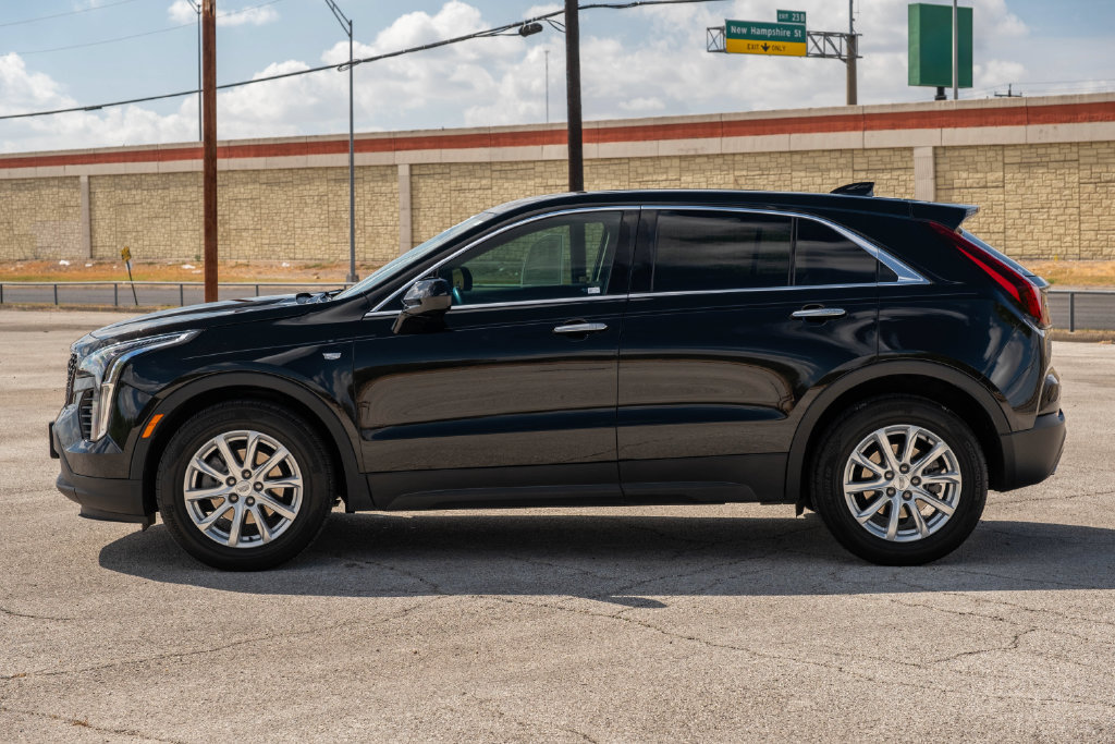 Used 2020 Cadillac XT4 Luxury FWD image 4
